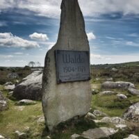carreg_waldo